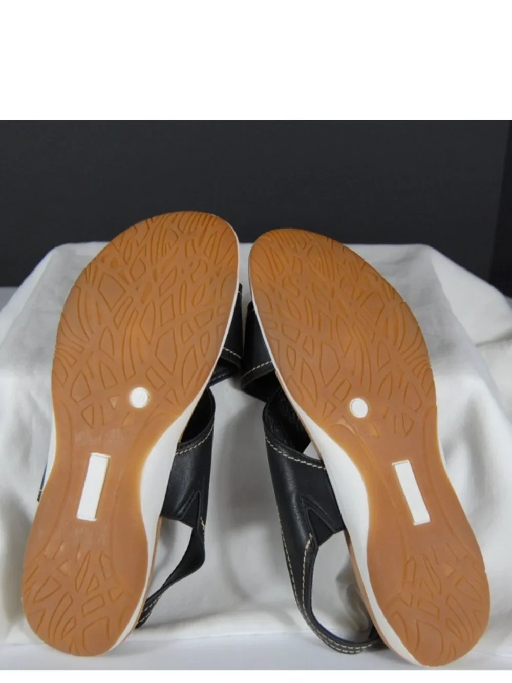 UBFEN Black Comfort Sandals Slingback Criss Cross Straps Size 9-9.5 (US)  NIB - Picture 3 of 10